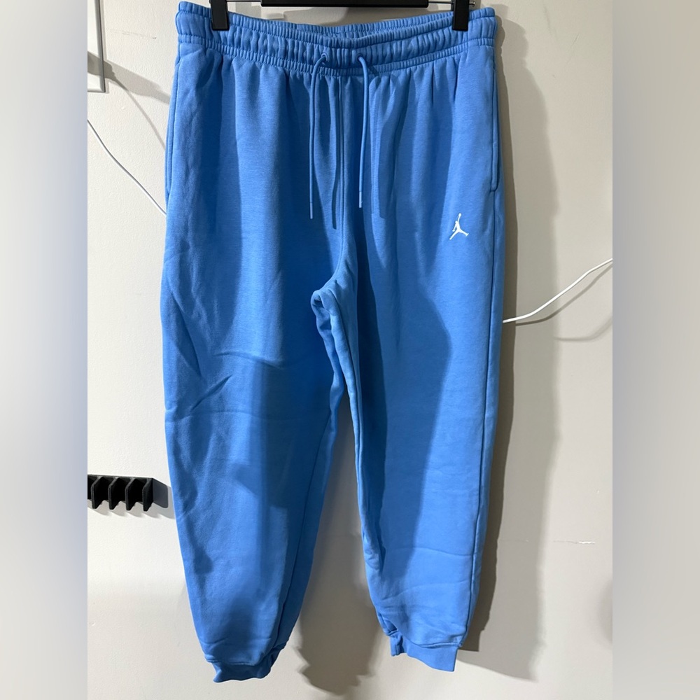 Jordan Men’s University Blue Joggers, Sz L